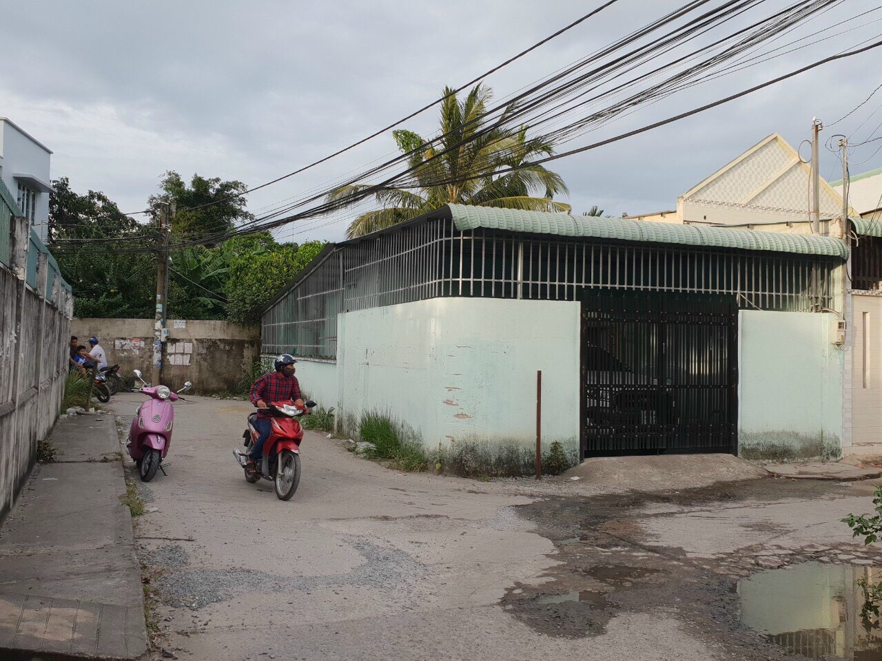 Chính chủ đứng bán căn nhà 2 mặt tiền ngay kdc Tân Phong biên hòa
