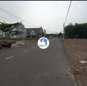 ĐẤT TT BẾN CÁT BÌNH DƯƠNG.MẶT TIỀN 8M. CÁCH CHỢ 5 PHÚT ĐI XE.