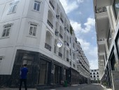 NHÀ SIÊU MỚI SIÊU ĐẸP NGAY NGÃ TƯ GA. GIÁ CỰC TỐT