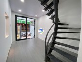 Nhà phố sát biển Trần Phú - Vĩnh Nguyên
 - Diện tích : 57m2 - Gia 2,9 ty - Liên