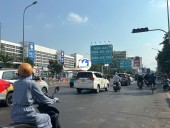 Bán nhà VỊ TRÍ ĐẸP HXT ngang 5.3m 122m2 CMT8 KD buôn bán gần BV Thống Nhất sát