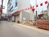 Đức giang,long biên 9 tỷ 60m phân lô ô tô,cần bán chuyển vào nam