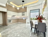 Nhà độc lập ô tô đỗ cách nhà 10m sân vườn sau siêu rộng siêu thoáng tại Thiên