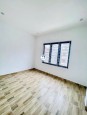 Bán Nhà 60m x 3 tầng - trung tâm Hồ Sen phố - khu dân trí cao