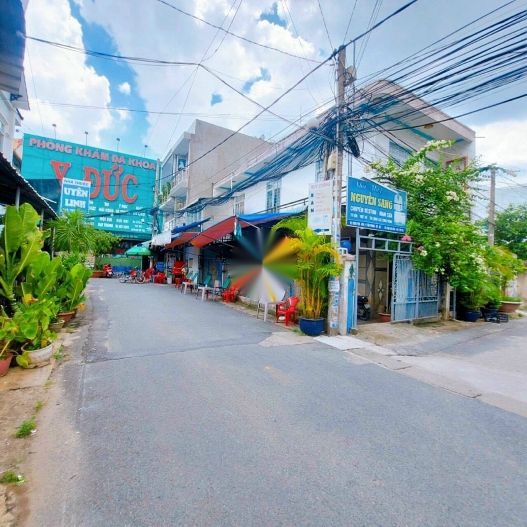 Mùa covid và euro bán nhà gần Y Đức thổ cư 100%
 - 4,59 tỷ - 144 m²
