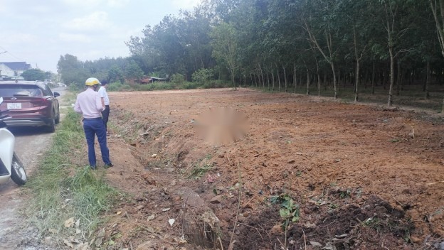 Bung 9 nền cực nóng ngay quốc lộ 14(DT741) - 1,1 Tỷ  - 350 m²