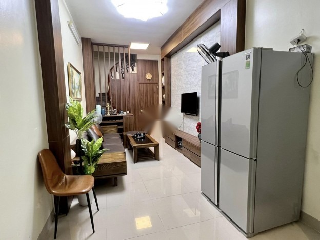 Nhỉnh 2 tỷ, nhà Tựu Liệt 35m 4 tầng , oto đỗ cổng, nhà đẹp mới Koong - 2,55 Tỷ  - 35 m²