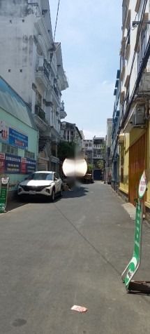 Gia đình cần bán nhà HXH đường Phạm Văn Hai, TB, 13 Tỷ!