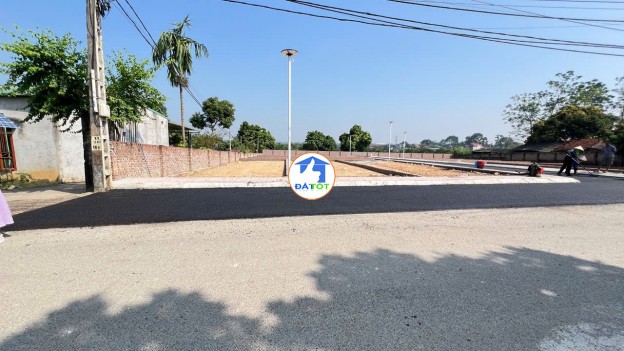 CẦN BÁN GẤP 100M FULL THỔ CƯ TẠI YÊN KHOÁI, THỤY AN, BA VÌ, HÀ NỘI - 2 Tổng diện tích - 100 m²