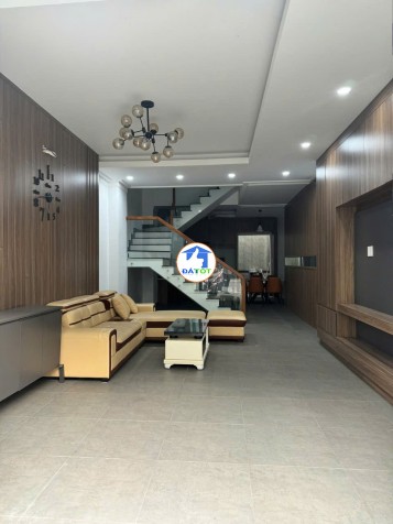 Bán nhà ĐẸP 3 Tầng Dĩ An,Vừa ở vừa Kinh Doanh ok luôn,gần chợ Tân Bình