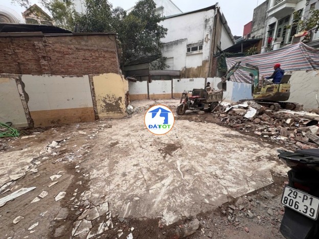 ĐẤT VÀNG NGHI TÀM DT 145M -18,2 TỶ,CÁCH PHỐ 20M,3 THOÁNG VĨNH VIỄN,NHIỀU KHÁCH