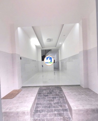 Bán nhà 3 tầng gần chợ Rạch Ông Nguyễn Thị Tần P2 Q8