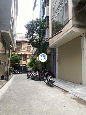 NHÀ SIÊU HIẾM ! Phân lô Láng Hạ Đống Đa vỉ hè ôtô thang máy KD 60m x8T nhỉnh 35