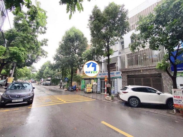 G.Ấ.P bán nhà tại Văn Phú Hà Đông 20 tỷ