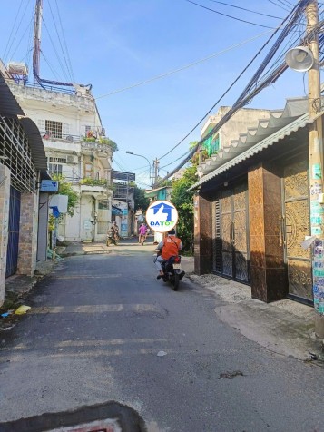 Bán Đất Quận 2- 97M2-Sổ Riêng-Không Quy Hoạch- Phù Hợp Để Đầu Tư Hay Xây Ở-Chỉ