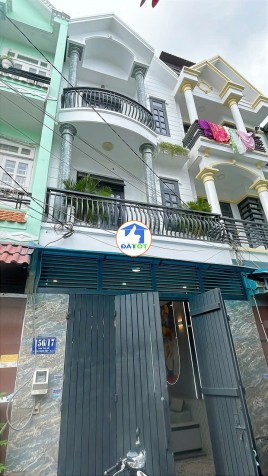 BÁN NHÀ (4X13.5) 3 LẦU (4x13.5) HXH 1/ LÂM THỊ HỐ, Q12 GIÁ RẺ