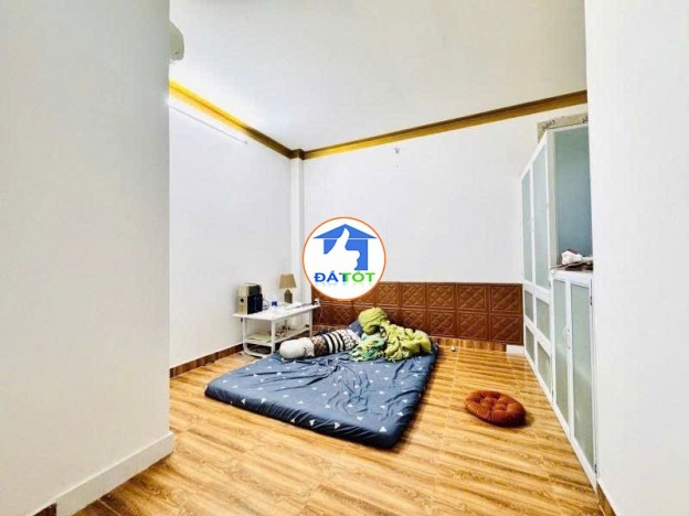 NHÀ NGON TRONG PHÂN KHÚC NHA. 
???? Nhà đẹp 2 tầng – HẺM XE TẢI LUÔN – an ninh