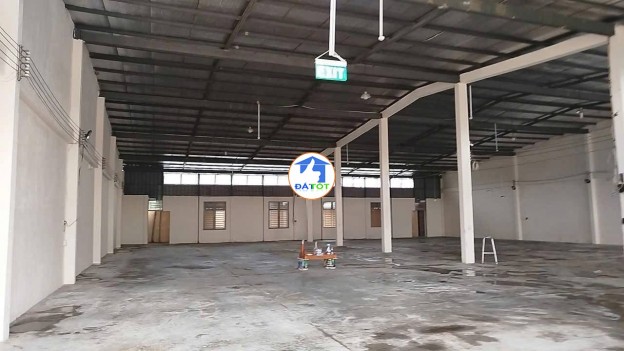 Bán nhà mặt tiền 1100m2 giá 33 tỷ Đường Thới Tam Thôn 18