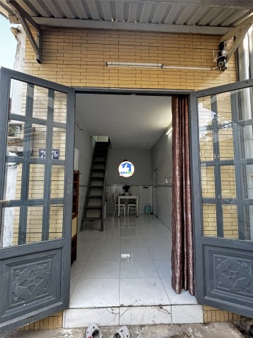 NHÀ ĐẸP – GIÁ TỐT–CẦN BÁN NHÀ TẠI Đường Bà Triệu 2/ Ngắn, TT.Hóc Môn,  Hóc Môn, - 650 Tổng diện tích - 18 m²