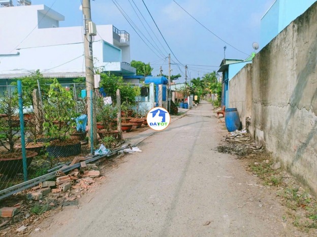 CẦN BÁN DÃY TRỌ 250M2 CÓ 11 PHÒNG MT ĐƯỜNG NHỰA
