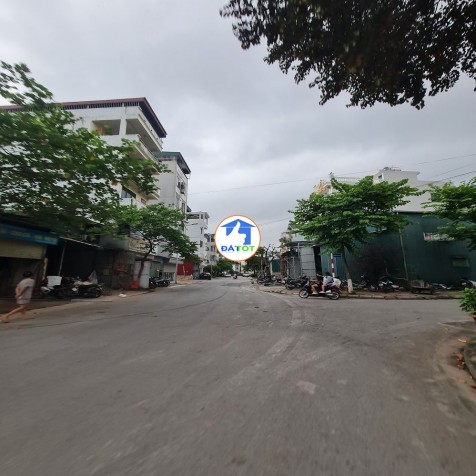 ???? Nhà đẹp kinh doanh đỉnh – Long Biên, Hà Nội. 20 tỷ x. ???? 0989894845  ????
