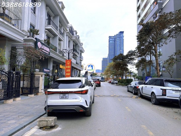 ???? BÁN BIỆT THỰ LIỀN KỀ KHU CIPUTRA - TÂY HỒ - KINH DOANH ĐỈNH - CÓ HẦM - 62 TỶ - 62 Tổng diện tích - 150 m²