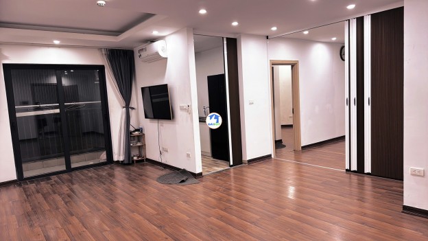 Chính chủ cho thuê căn góc tầng 10 B6 Giảng Võ, Ba Đình, Hà Nội