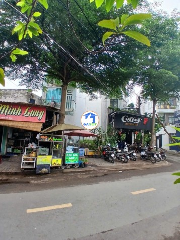 HOT HOT – CHÍNH CHỦ CẦN BÁN LÔ ĐẤT MẶT TIỀN VỊ TRÍ ĐẸP Tại Đ. Võ Văn Hát, P.