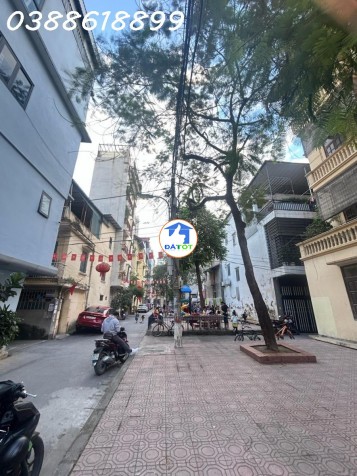 ???? LÔ GÓC PHÂN LÔ NGUYỄN KHANG - CẦU GIẤY - Ô TÔ TRÁNH - MẶT TIỀN KHỦNG 12M -