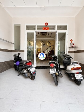 BÁN NHÀ Q7 – LÝ PHỤC MAN – HẺM XE HƠI 6M – SHR HOÀN CÔNG – 12.8 TỶ
