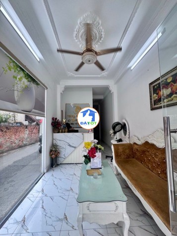 MTKD 3 TẦNG MỚI ĐƯỜNG ĐỒNG TÂM,NỘI THẤT ĐẸP,KHU TRUNG CHÁNH SẦM UẤT- ĐANG KINH