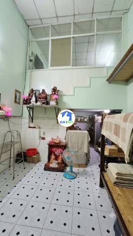 Chỉ 2,3 Tỷ Sở Hữu Nhà 2 Tầng Hương Lộ 2 – 36m² – Vào Ở Ngay
