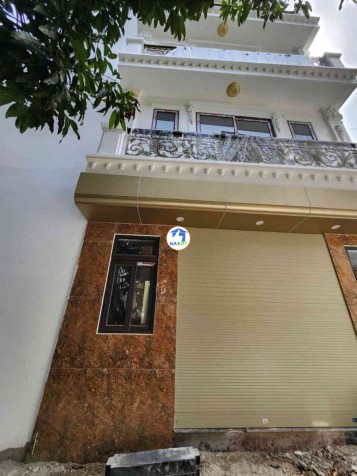 Tin thật 9.2 tỷ 50m Nhà mới - Lô góc - Thang máy Phúc Lợi long Biên