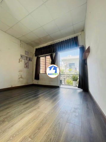 Bán nhà 62m2 gần Nguyễn Hữu Cảnh - Hẻm 3.5m sát mặt tiền - Chỉ 5.xx tỷ - 5880000 Tổng diện tích - 62 m²