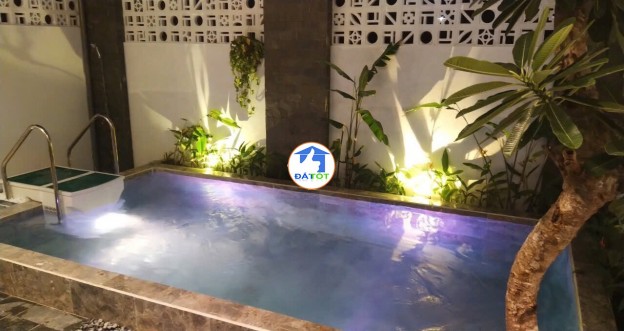 Bán Nhà Mặt Tiền Gần Biển 140m², 2 tầng, MT Nguyễn Phạm Tuân, Giá 10,7 Tỷ
