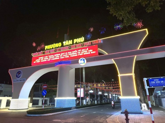 CẦN BÁN  Căn Nhà Mặt Tiền Quốc Lộ 20, Tân Phú, Đồng Nai