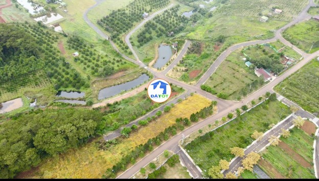 BÁN BIỆT THỰ FULL NỘI THẤT - VIEW SIÊU ĐỈNH TẠI SUỐI THÔNG GARDEN - GIÁ CHỈ 3.3