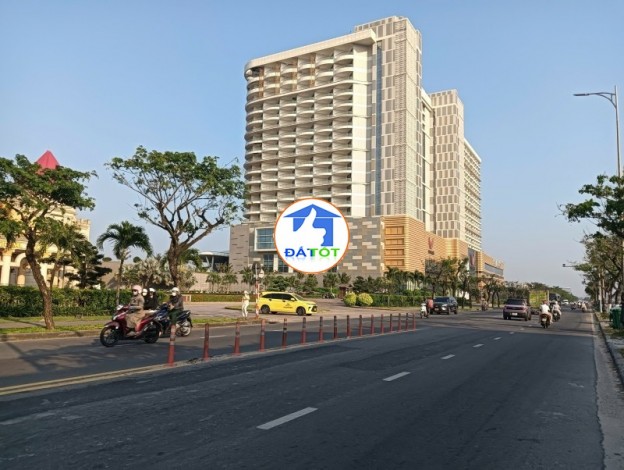 Bán Đất Mặt Tiền Võ Nguyên Giáp 1097m² Ngang 42m Gần Biển Mỹ Khê Giá 192 Tỷ - 192000000 Tổng diện tích - 1097 m²