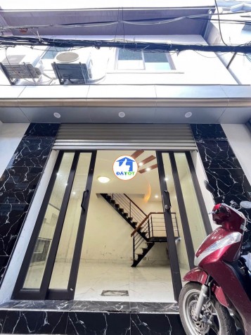 Nhà phố Tô Hiệu - Trung tâm Hải Phòng - Ngõ thông thoáng, kinh doanh tốt, giá - 2500000 Tổng diện tích - 34 m²