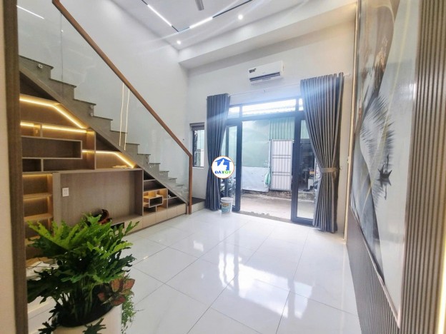 Hàng Hiếm Phan Văn Hớn - Hẻm Xe Hơi - Nhà Đẹp 45m² - nhỉnh 4 tỷ