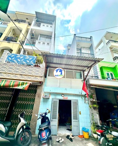 Nhà nát hẻm 6m oto thông nhiều hướng Nguyễn Duy P10Q8 (P.Chánh Hưng)