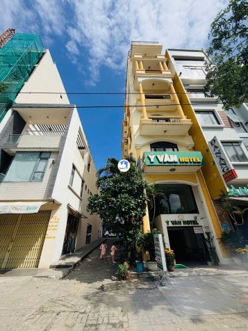Bán khách sạn mặt tiền  số 257 Trần Hưng Đạo Phước Mỹ , TP Đà Nẵng