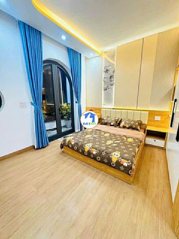 NHÀ MẶT TIỀN 3 TẦNG 3 MÊ ĐƯỜNG 7,5M TRẦN ĐỨC THẢO - VIEW CÔNG VIÊN