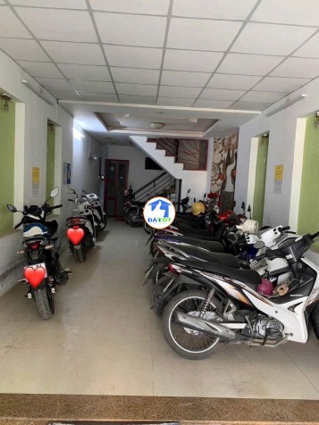 Mặt  Tiền  Dương  Văn Dương - Tân Phú - 5  Tầng - Dòng Tiền 360tr /Năm - Nhỉnh
