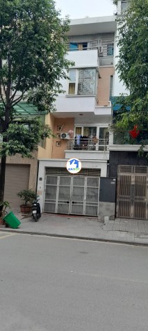 Ngọc Thụy Long Biên 11 tỷ 50m ngõ ô tô  gần sát phố,trung tâm ngõ nông - 11000000 Tổng diện tích - 50 m²