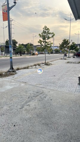 Bán ô đấu giá cao thành tử dương giá đẹp
