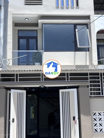 Bán Nhà Liêm Lạc 12 Hòa Xuân Nhà 2 Tầng Mê Lệch, Diện Tích 100m, gần sông