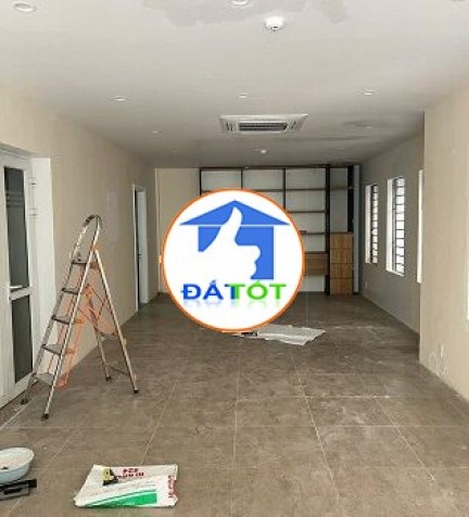Cho thuê Tầng 1 (DT 70m2 ) KD & làm văn phòng, showroom, toà nhà số 10 ngõ 1194