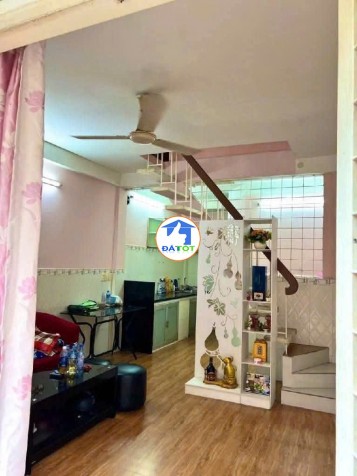 CHÍNH CHỦ BÁN  NHÀ TÂN BÌNH    3.5*7.5m - 3 tầng Btct - hẻm thẳng 1 trục
