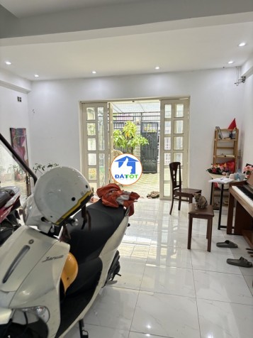 [L2492*] Mặt tiền 150m2 Sát Phạm Văn Đồng, Chỉ 11.x Tỷ - 11500000 Tổng diện tích - 150 m²